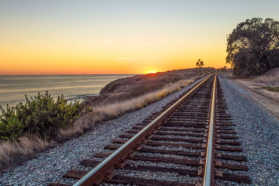 Crescent train Southern landscapes