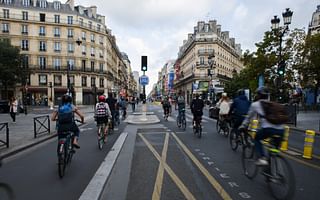 Are there sustainable travel initiatives for car-free travelers?